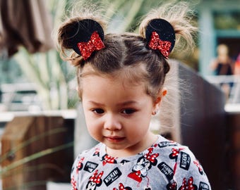 Minnie Mouse Ear Hair Clips, Minnie Mouse Bows, Pig Tail clips, Baby Clips, Minnie Ears, Red Minnie Ears