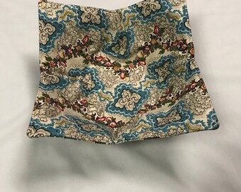 blue and brown Bowl Cozy, soup bowl holder, 10" square