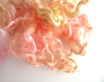 Pale Pink and Gold Wool Curls - Baby Sheep Locks - Felting Supplies - Curly Locks - 1/2oz