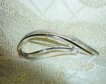 Brooch Silver Tone Design Multi-Angles Unique Vintage Brooch