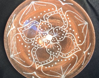 Carved mandala design agateware bowl