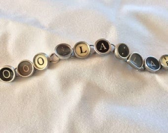 Oo-la-la Bracelet using vintage typewriter keys