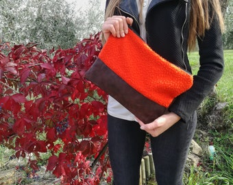 Clutch in orange casentino cloth and brown leather