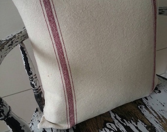 Pillow Cover/Cream Grain Sack Fabric/Burgundy Stripe/Zipper Closure