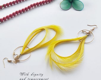 Large Circle Earrings Yellow Feather Earrings With Lock Decoration