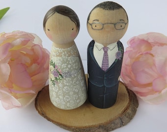 Wedding Cake Toppers// Peg Dolls Custom Wedding Cake toppers// Wooden Dolls//Cake toppers