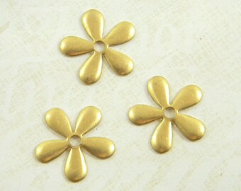 12 pcs. Raw Brass Flower, Flower Stamping, Daisy Bead Cap, Flower Embellishment, Raw Brass Stamping, 17mm - (r170)