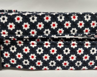 Black with Daisies Dog Collar