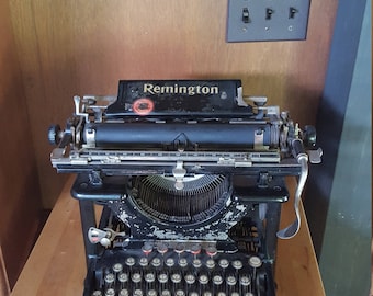 Antique Remington, vintage typewriter 1920s American Remington, office decor