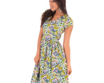 Green Summer Tea Cotton Dress Green Floral Flower Print V Neck Knee Length with Pockets