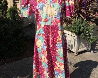 40's full length dress~ cotton floral print~ 1940's Maxi dress~ dressing gown~ day dress~ plus size vintage