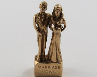 Bride & Groom Marriage Vows Stanhope 9K Gold Vintage Charm For Bracelet