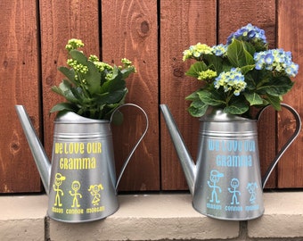 Personalized Watering Cans- Gramma, Mom, Nana, Gigi, Dad, Grandma, Grandpa, etc. Mother's Day, Father's Day, Birthday...