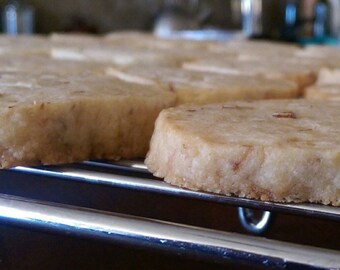 Vegan Banana Walnut Shortbread