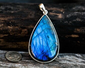 Labradorite Sterling Silver pendant - Labradorite Necklace - Labradorite Jewelry - Labradorite Sterling Silver Pendant Labradorite