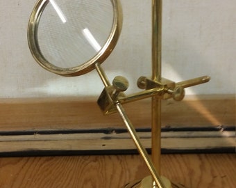 Vintage Brass Standing Magnifying Glass Lab/Research/Antique Style **********1950's-1960's********