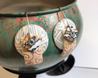 1 pair "Shells and Sand" new disk earrings by Marie Segal 2017