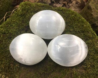 Selenite Palm Stones