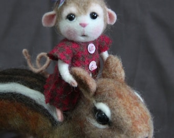 Made to Order~ Needle Felted Mouse Mary - Collectible soft sculpture