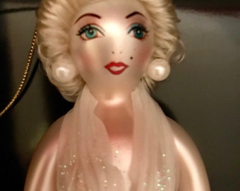 Marilyn Monroe blown glass ornament vintage De Carlini Style, never used in box.