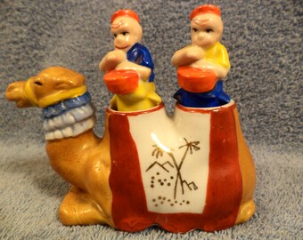 Camel With Monkey Nodder Salt And Pepper Shaker