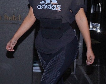 KIM KARDASHIAN Belt Bag/ Black Belt Bag / Pouch Purse / Zip Closers Black Canvas/ Stye 1990s Belt Bags/ Fannypack
