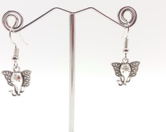 Simple Elephant Dangle Earrings
