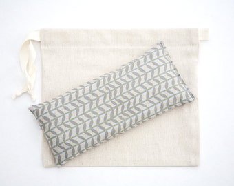 Lavender Eye Pillow - Yoga Prop - Eye Pillow - Zen Aromatherapy - Sleep Aid - Gift for mom - Organic flax pillow - Gift for coworker