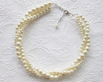 Ivory Pearl Necklace, Pearl Statement Necklace, Wedding Necklace, Bridal Necklace, Bridesmaid Necklace