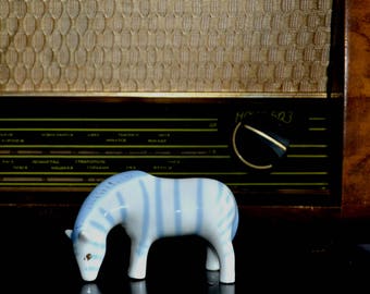 Statuette zebra.Vintage figure zebra.Porcelain zebra.Soviet statuette zebra.Made USSR.Animal figurine.Rustic decor.Gift mom.African animal