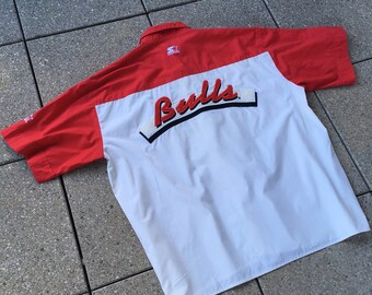 90s Chicago BULLS Shirt by Starter NBA Michael Jordan Vintage Sports 90s