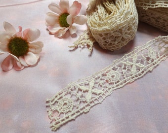 Antique chemical lace insertion, pretty decorative pattern, 3/4" wide 8 yards