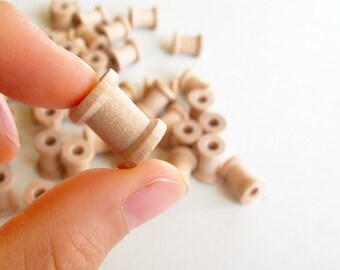 25 Miniature Wooden Spools 5/8"x1/2" (16mmx12mm) -Wooden Spools Decorative -Small Spools -Natural Wooden Spools
