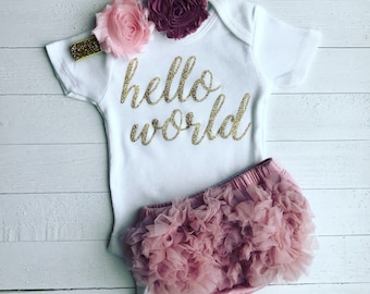 Hello World | Baby Girl Coming Home Outfit | Newborn Hello World Outfit | Hello World Onesie | Newborn Girl Outfit I Baby Coming Home Outfit