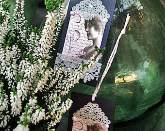 Pair of metal tags