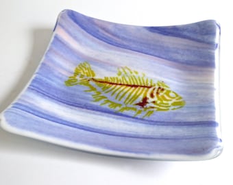 Streaky Blue Fused Glass Fish Plate by BPRDesigns