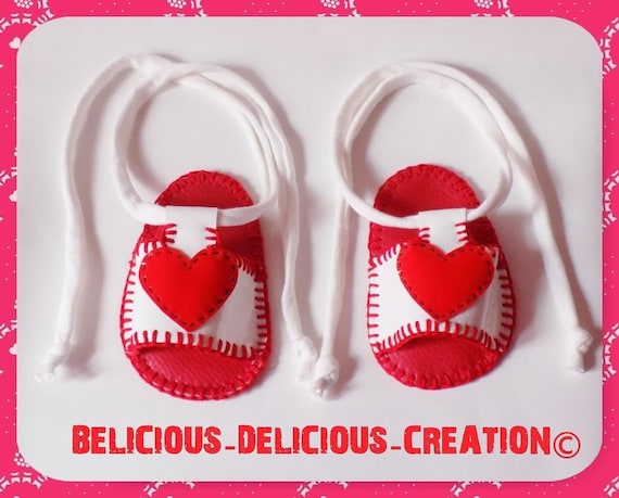 Original baby sandals! HEART! beige leatherette. Size: 3-6 months belicious delicious creation