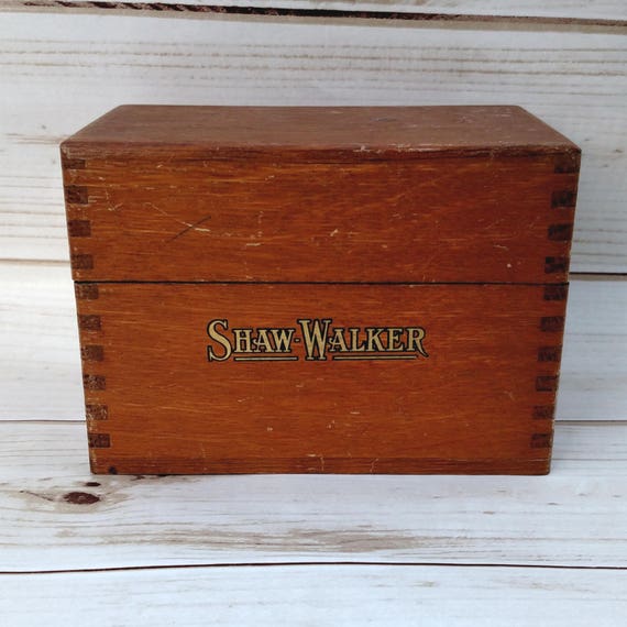 Vintage Shaw Walker Dovetail Box Index Wooden Card
