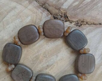 Bohemian style wood and glass stretch bracelet