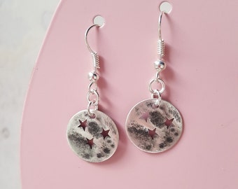 Hammered sequins stars earrings