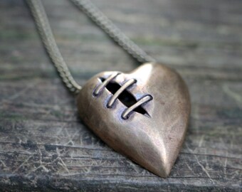 Sale Sutured Heart Necklace Bronze Brass Chain Free Domestic Shipping