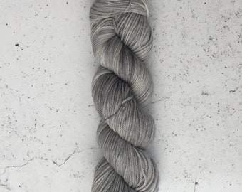 Hand Dyed Worsted Yarn, Knitting Yarn, 100% Superwash Merino Wool, 100g/218 yards