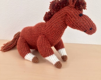 Plush knit horse of your dreams (customizable!)