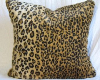 Super Real-Faux Leopard sumptuous Fur Throw Pillow Cover 22x22" Rich Accent Pillow Soft Lush faux Leopard
