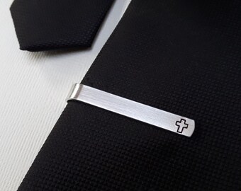 Croix • Tie Bar pince à cravate • religieux • Christian • pasteur • • personnalisé personnalisé • • église marié • garçons d’honneur • papa • pères de croix