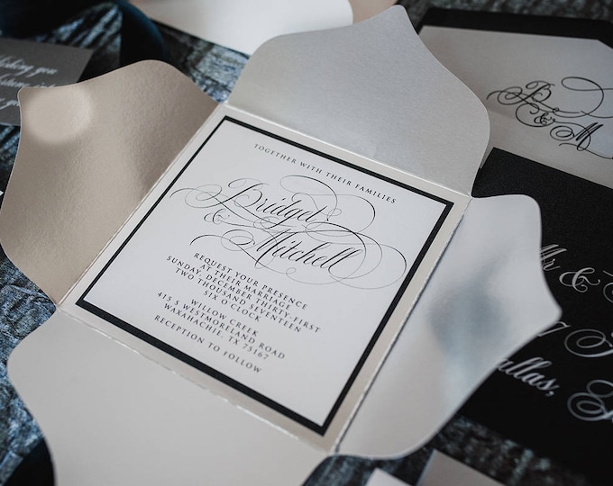 folding invitations