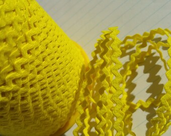 YELLOW Mini Rick Rack - Crafting Sewing Ric Rac Trim - 11/64" Wide - 10 Yards