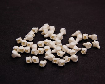 20 Light beige buds lilac flower Beads Flower beads Floral beads Polymer Clay Beads light beige buds flowers 9-10mm