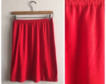 80s PLAIN RED SKIRT / vintage retro cotton polyester plain short high waist high waisted small medium large skater skirt spring summer fall