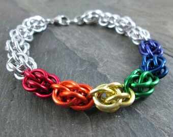 Chainmaille Bracelet - Rainbow Chainmaille - Sweetpea Bracelet - Chainmaille Jewelry - Rainbow Bracelet - Pride Jewelry